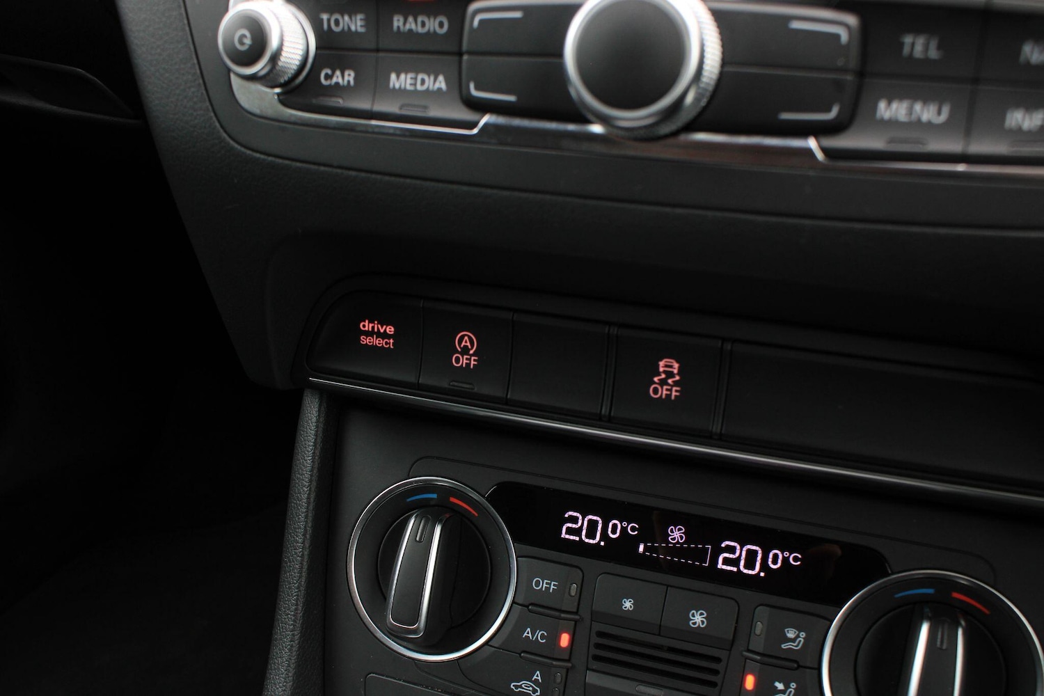 Used Audi Q3 2018 for sale - 76688715: Photo 30