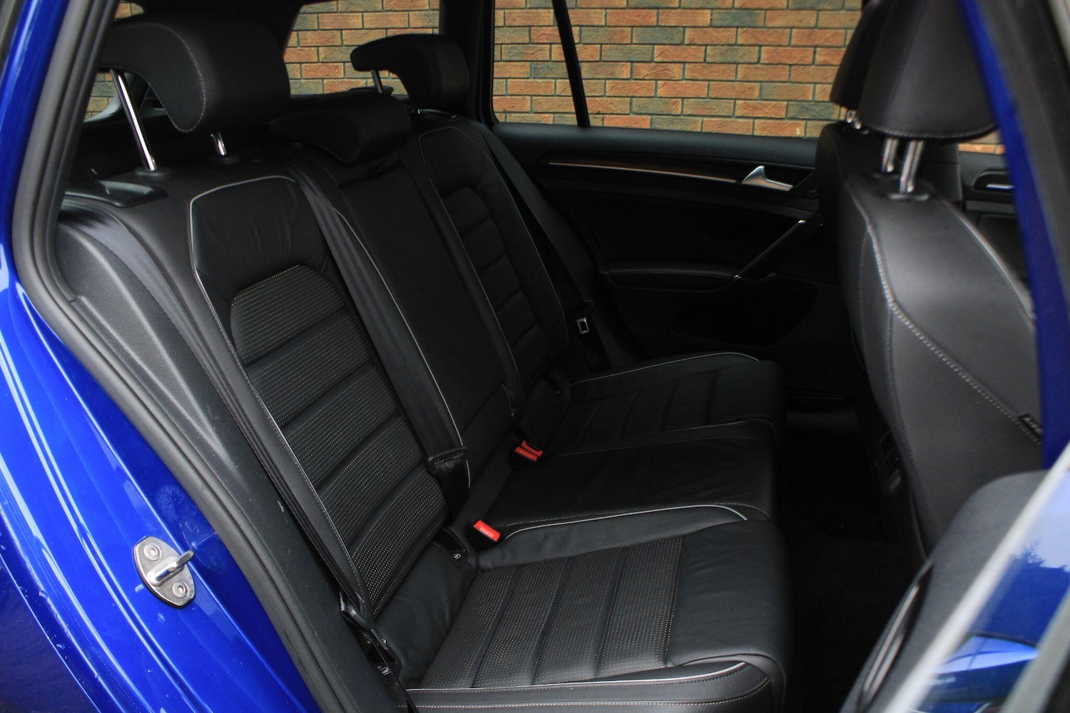 Used Volkswagen Golf 2017 for sale - 77425037: Photo 11