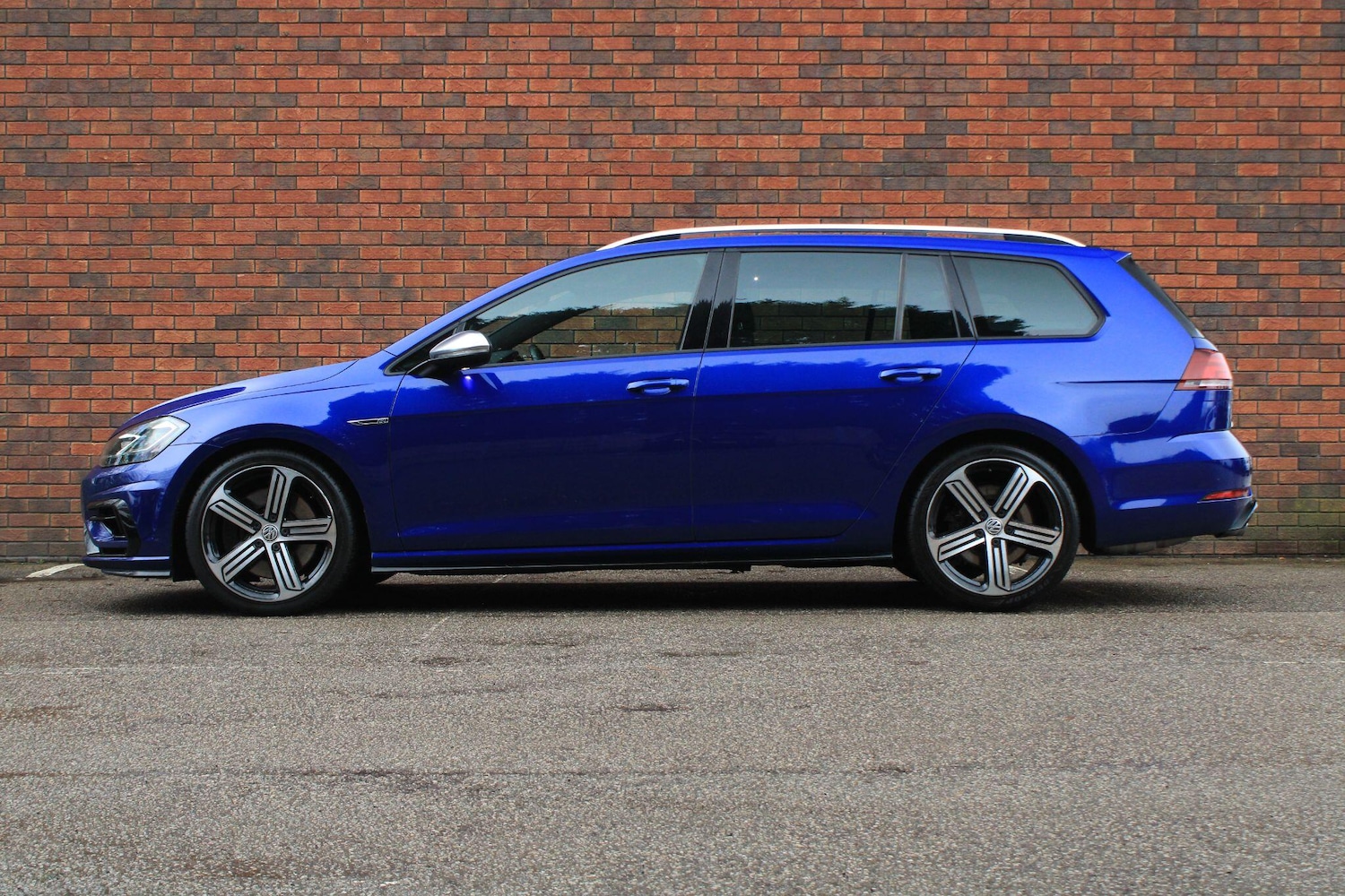 Used Volkswagen Golf 2017 for sale - 77425037: Photo 17