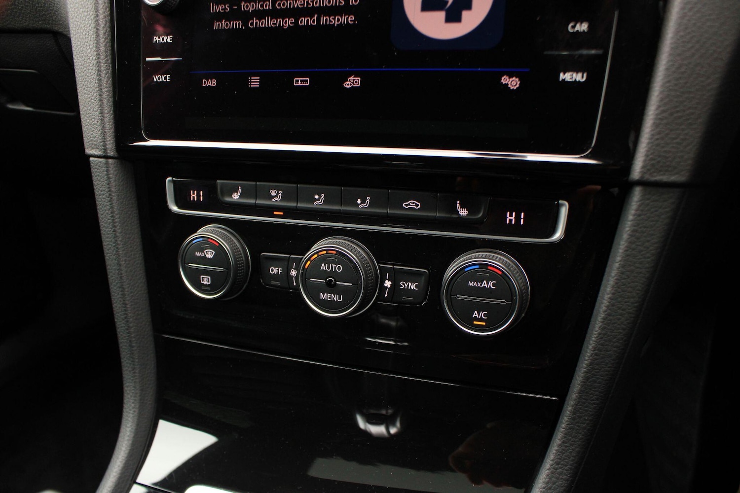 Used Volkswagen Golf 2017 for sale - 77425037: Photo 21