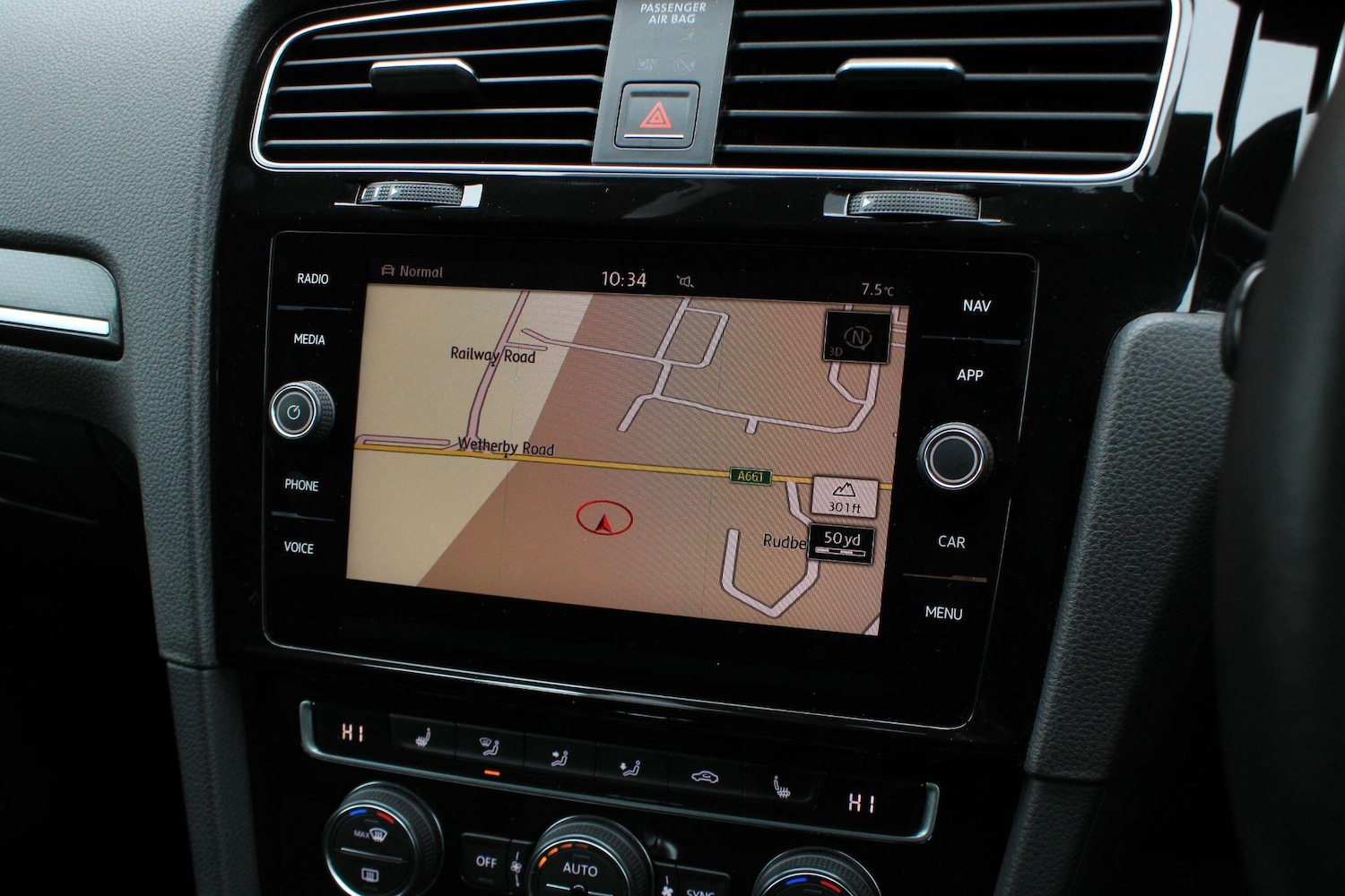 Used Volkswagen Golf 2017 for sale - 77425037: Photo 26