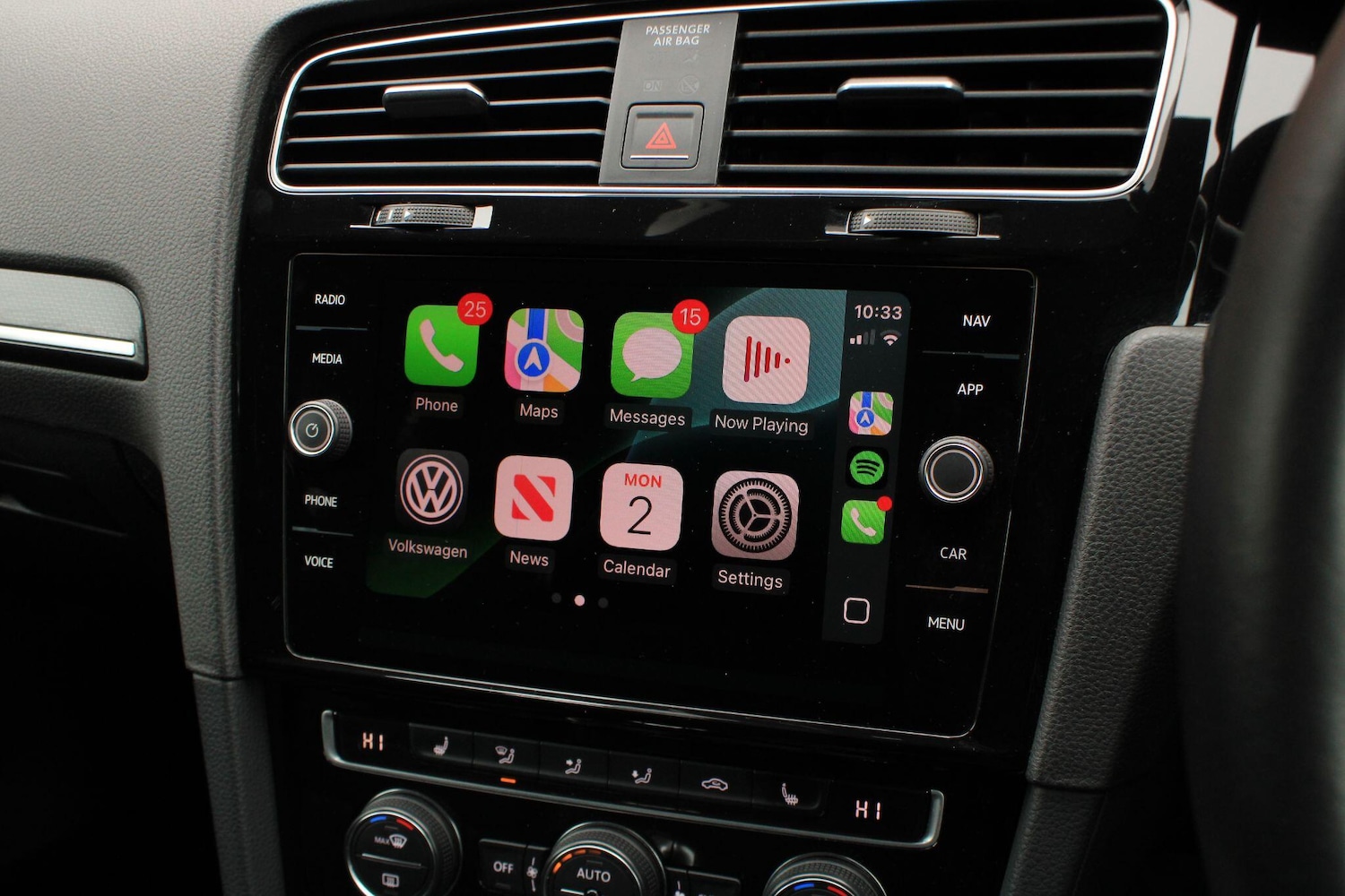 Used Volkswagen Golf 2017 for sale - 77425037: Photo 8