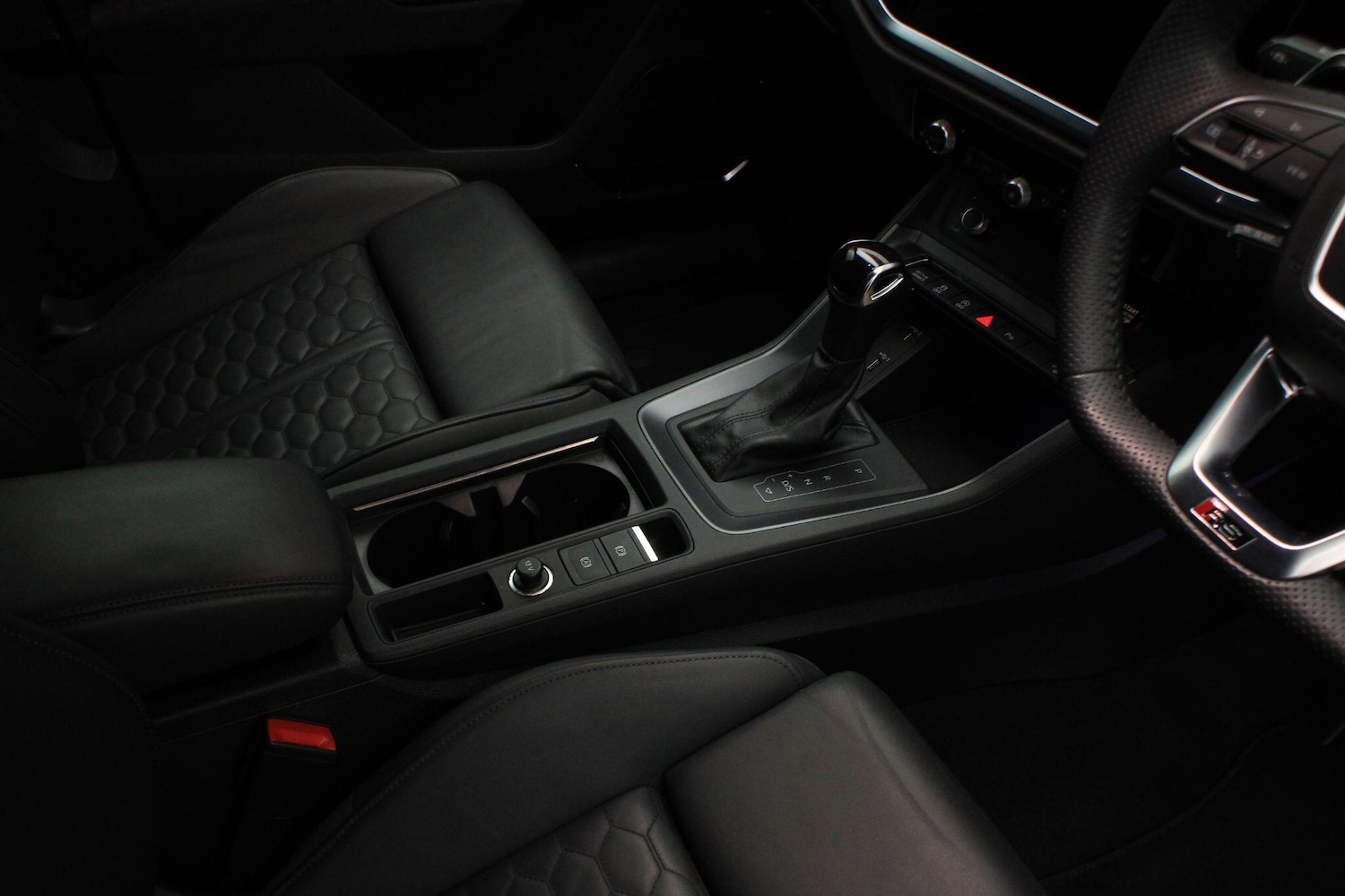 Used Audi RS Q3 2020 for sale - 77040299: Photo 26