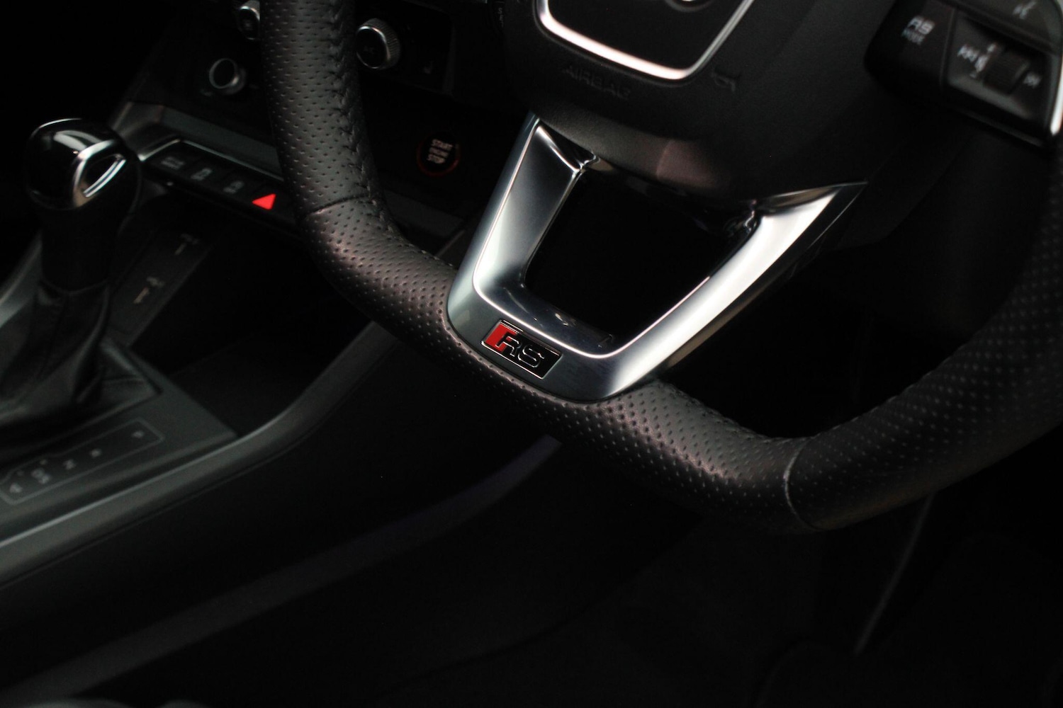 Used Audi RS Q3 2020 for sale - 77040299: Photo 36