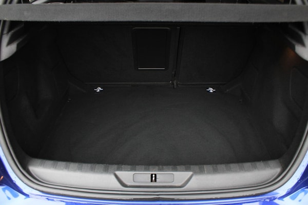 Used Peugeot 308 2018 for sale - 76326453: Photo 11