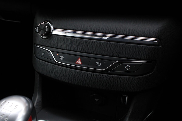 Used Peugeot 308 2018 for sale - 76326453: Photo 18