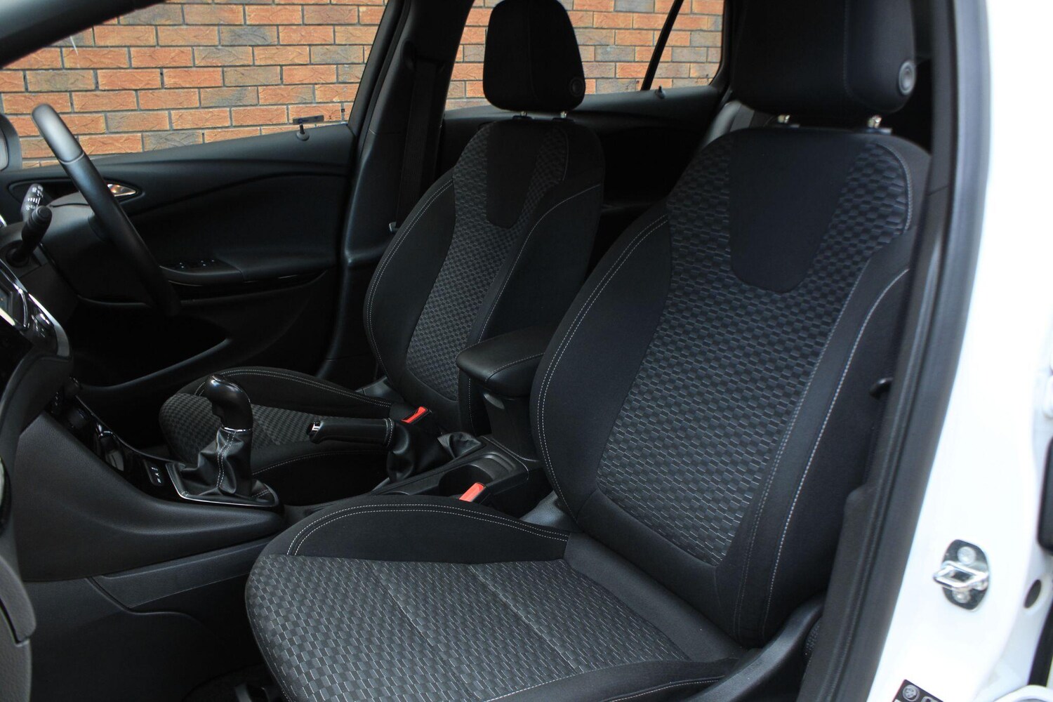 Used Vauxhall Astra 2016 for sale - 76227300: Photo 16