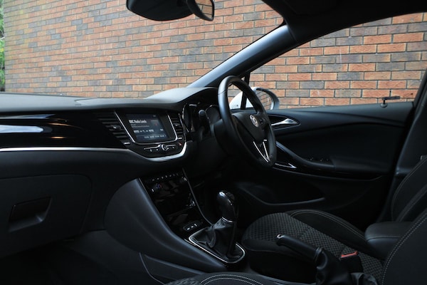 Used Vauxhall Astra 2016 for sale - 76227300: Photo 17