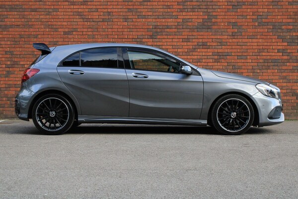 Used Mercedes-Benz A-Class 2017 for sale - 76152160: Photo 2