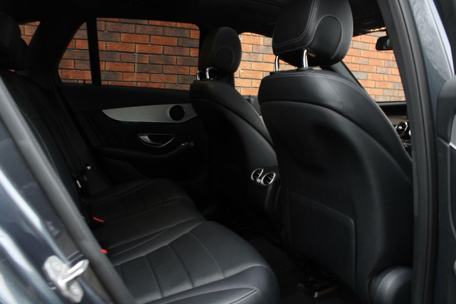 Used Mercedes-Benz GLC for sale - 77684111: Photo 10