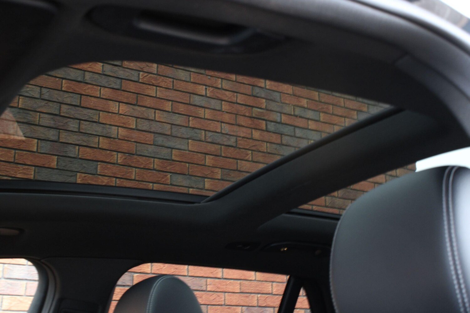 Used Mercedes-Benz GLC for sale - 77684111: Photo 6