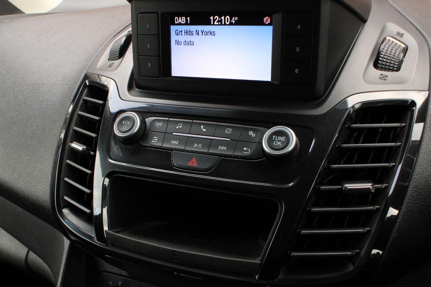 Used Ford Transit Connect 2020 for sale - 77612419: Photo 16