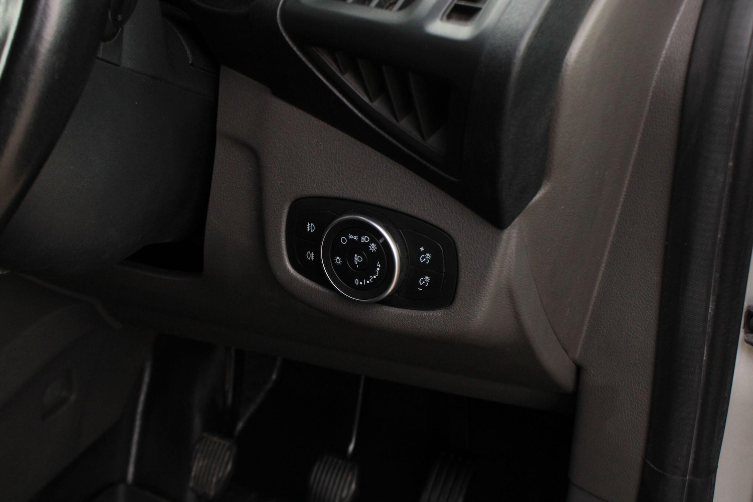 Used Ford Transit Connect 2020 for sale - 77612419: Photo 28