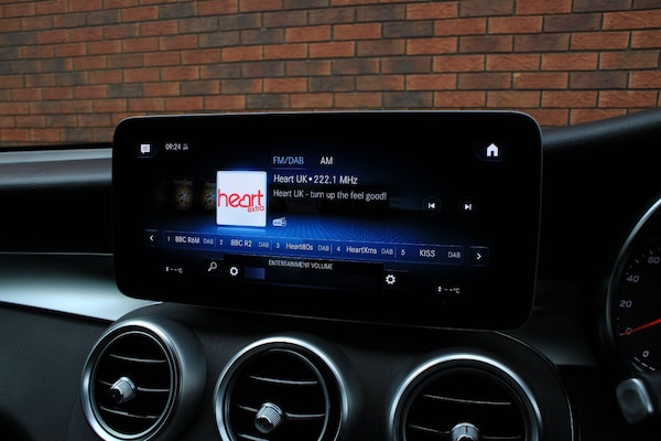 Used Mercedes-Benz GLC 2020 for sale - 76201249: Photo 26
