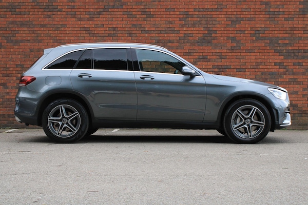 Used Mercedes-Benz GLC 2020 for sale - 76201249: Photo 2