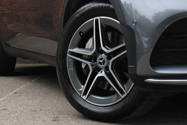 Used Mercedes-Benz GLC 2020 for sale - 76201249: Photo 8
