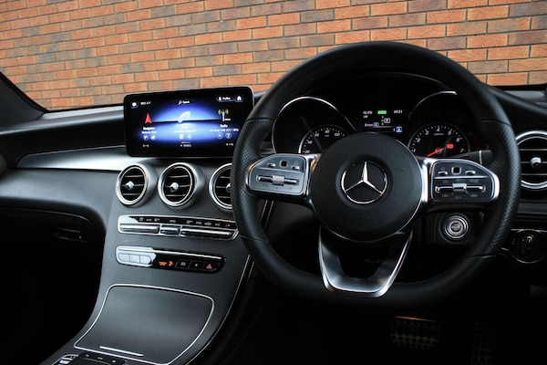 Used Mercedes-Benz GLC 2020 for sale - 76201249: Photo 9