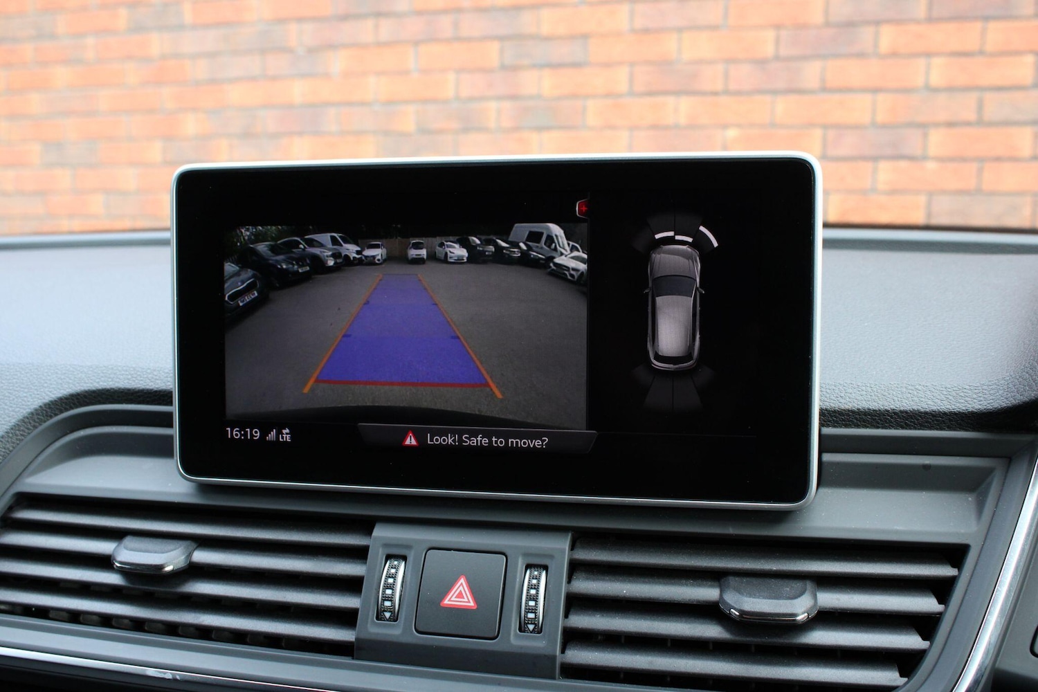 Used Audi Q5 2020 for sale - 78204057: Photo 13