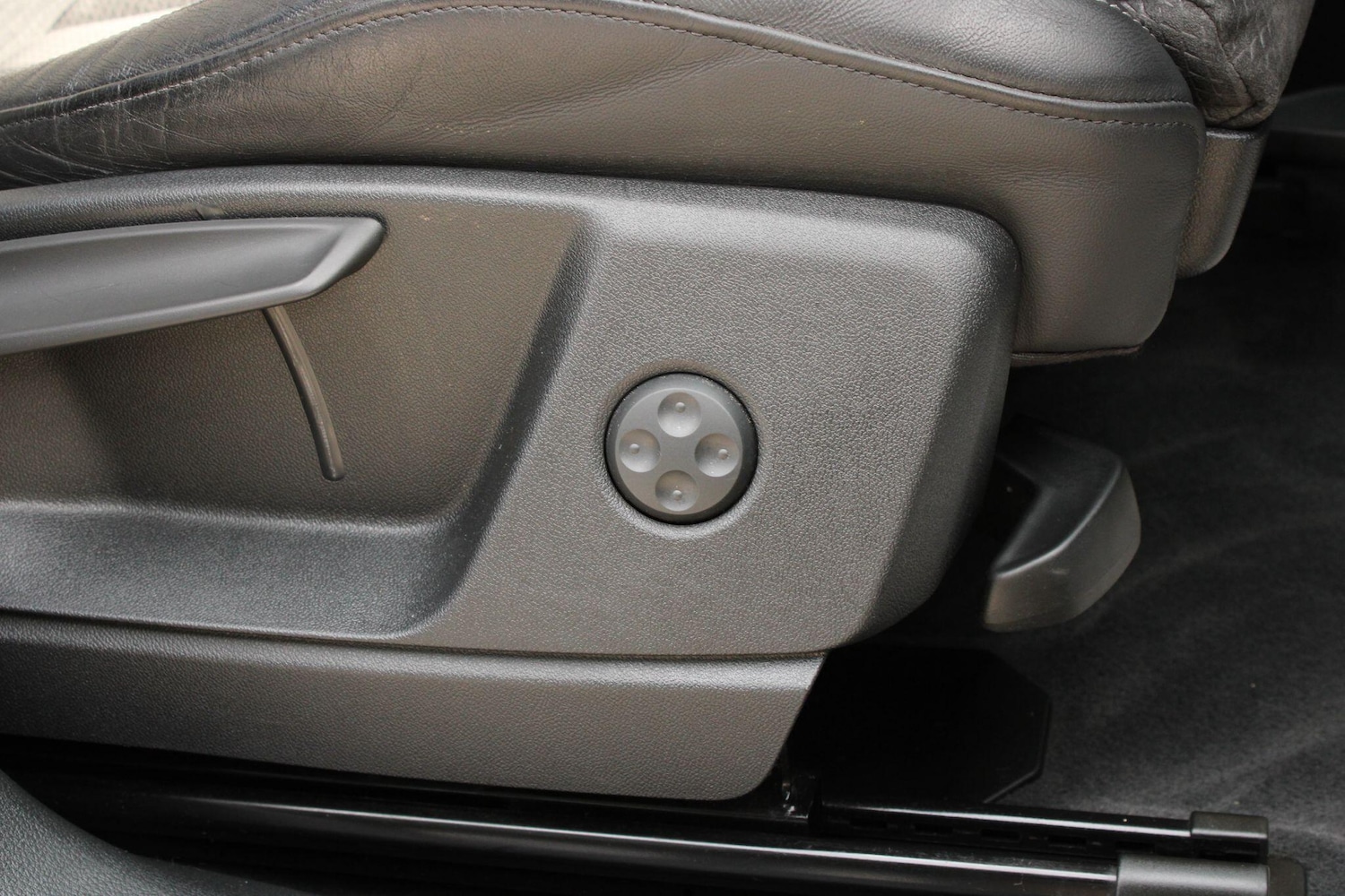 Used Audi Q5 2020 for sale - 78204057: Photo 32