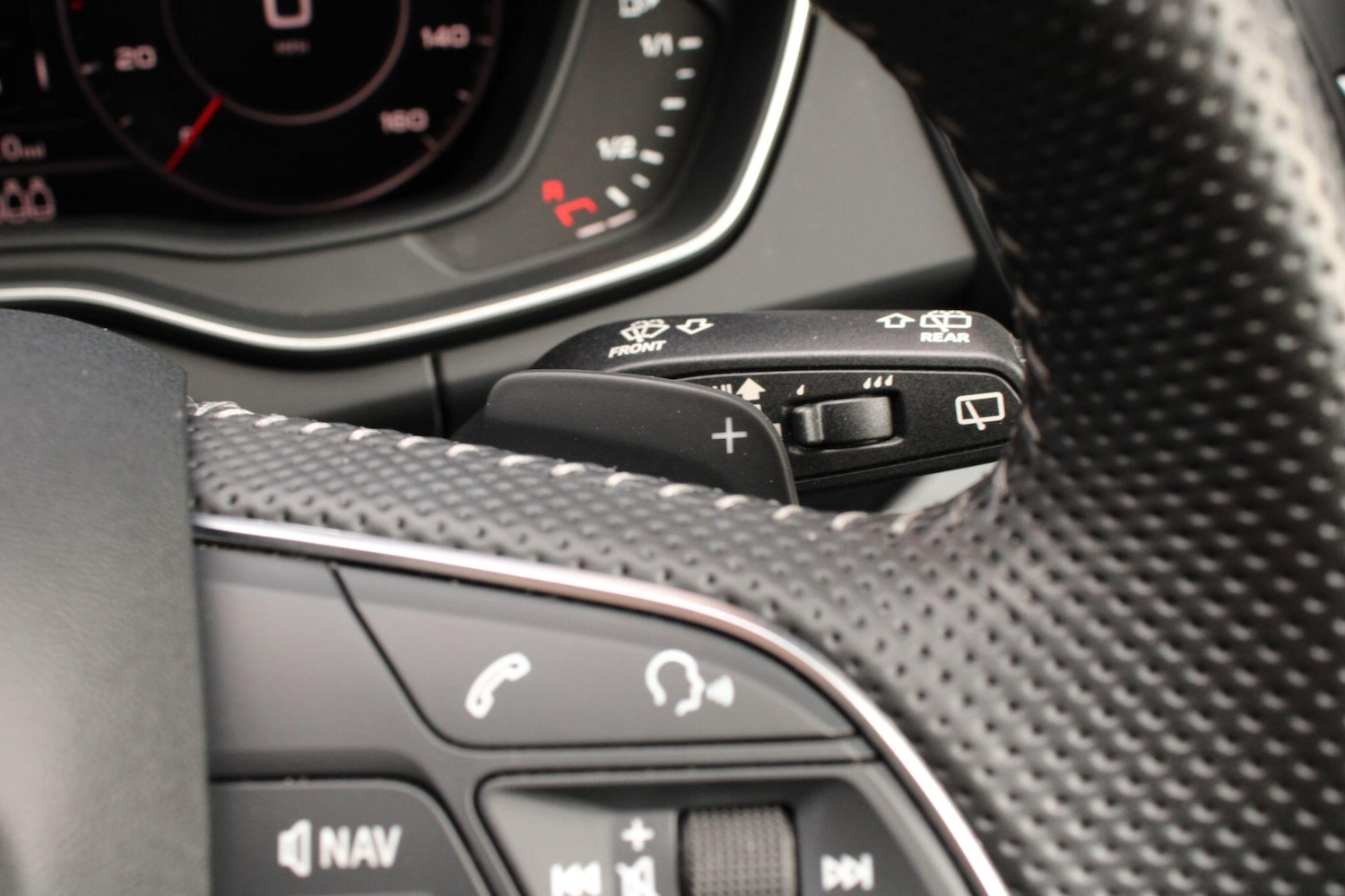 Used Audi Q5 2020 for sale - 78204057: Photo 38