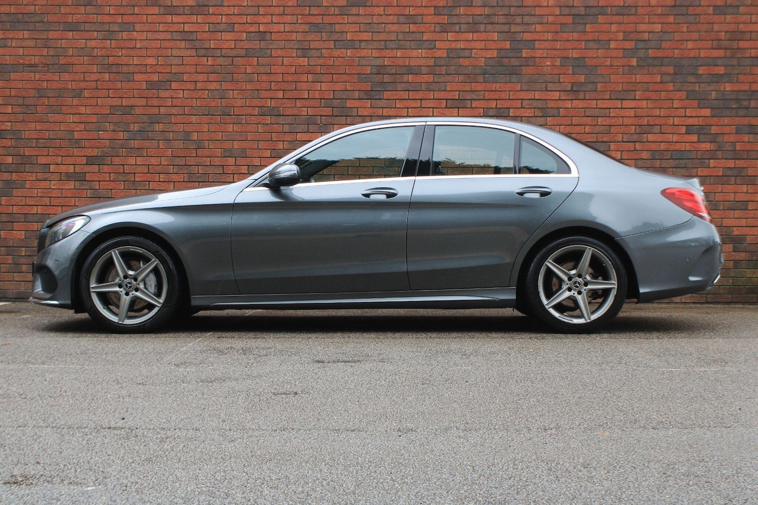 Used Mercedes-Benz C Class 2017 for sale - 76549872: Photo 14