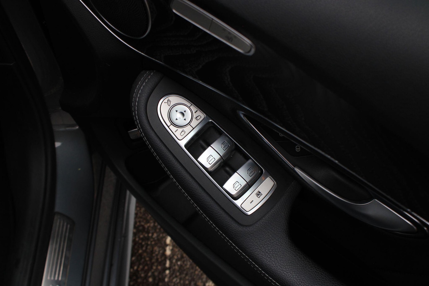 Used Mercedes-Benz C Class 2017 for sale - 76549872: Photo 30