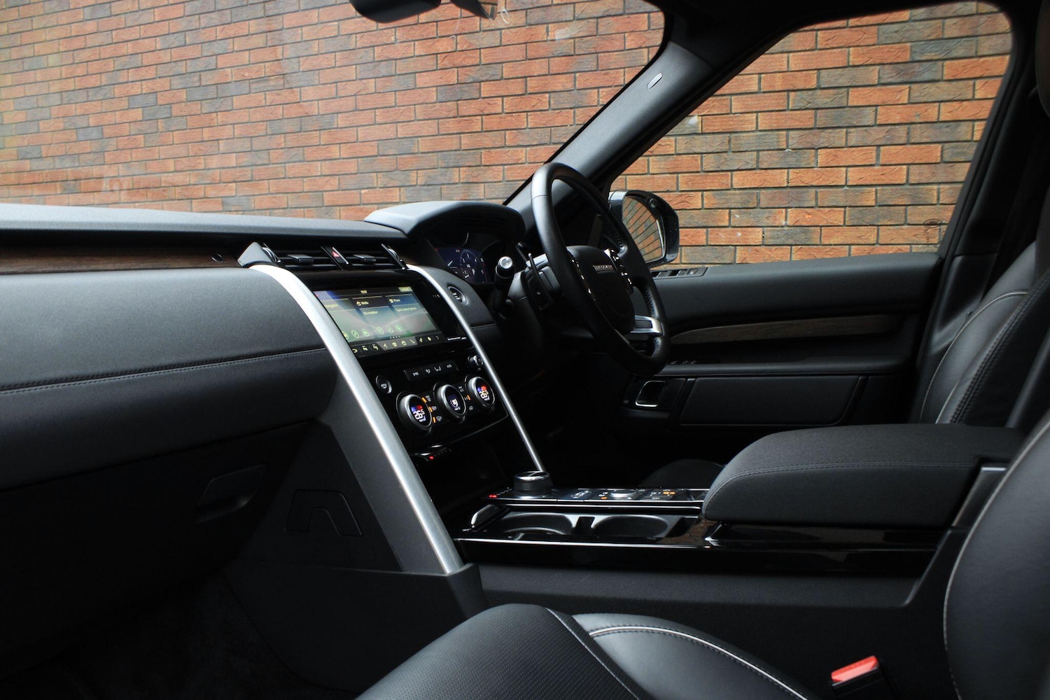 Used Land Rover Discovery 2019 for sale - 77456205: Photo 21