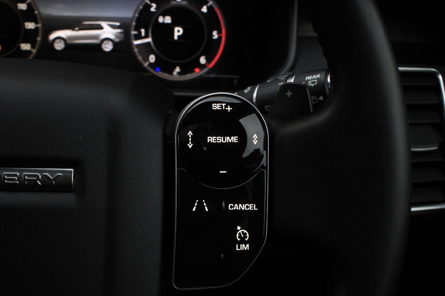 Used Land Rover Discovery 2019 for sale - 77456205: Photo 32