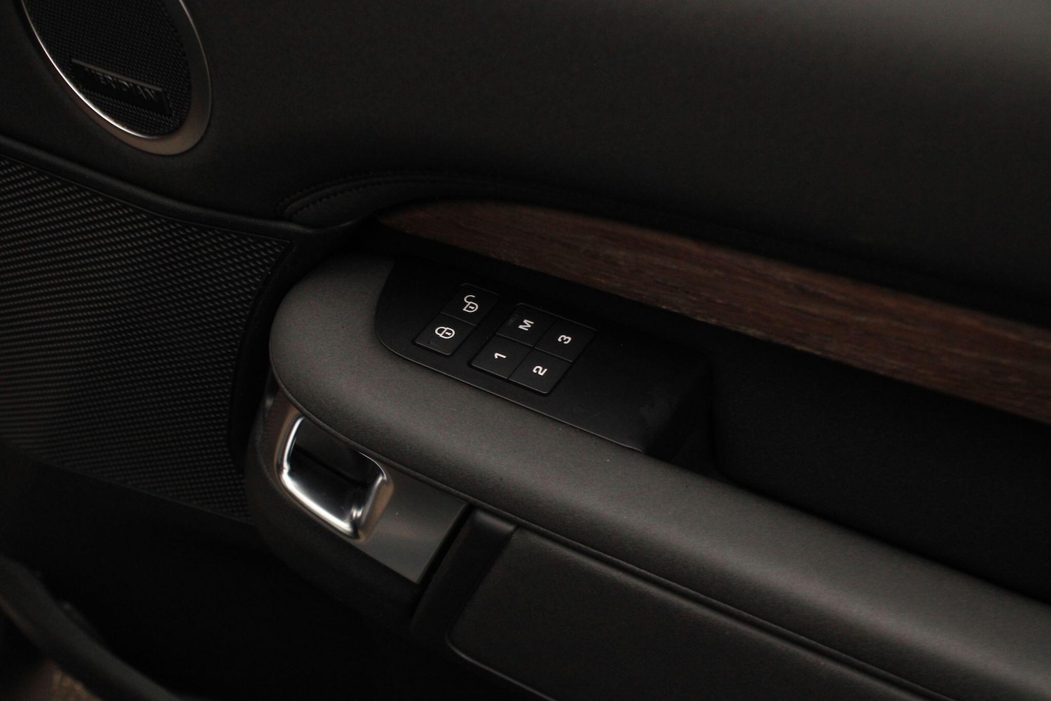 Used Land Rover Discovery 2019 for sale - 77456205: Photo 33