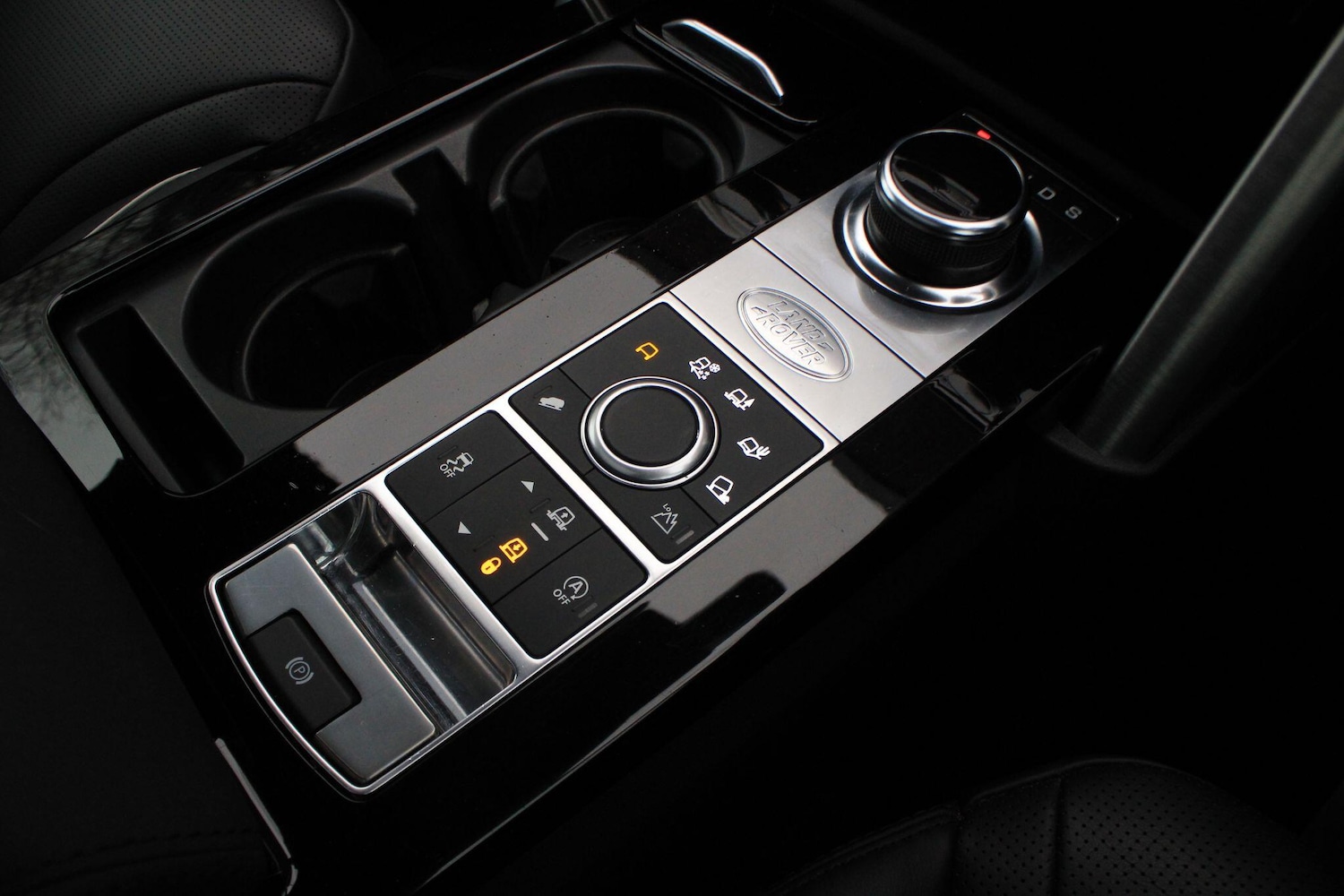 Used Land Rover Discovery 2019 for sale - 77456205: Photo 38