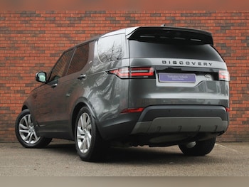 Used Land Rover Discovery 2019 for sale - 77456205: Photo