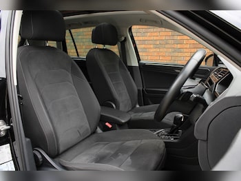 Used Volkswagen Tiguan 2017 for sale - 79075029: Photo
