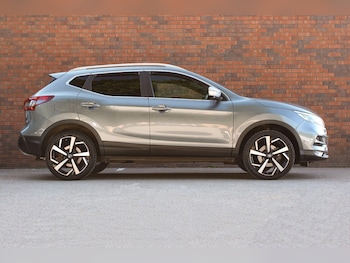 Used Nissan Qashqai 2017 for sale - 79169610: Photo
