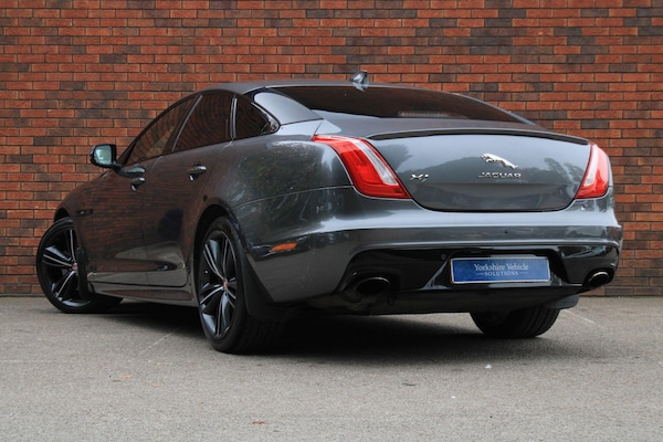 Used Jaguar XJ 2017 for sale - 76306334: Photo 3