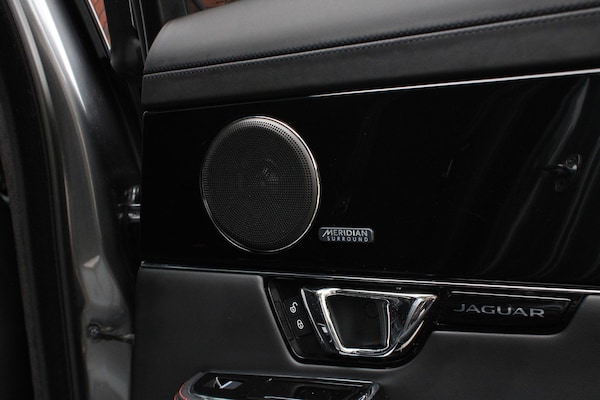 Used Jaguar XJ 2017 for sale - 76306334: Photo 9
