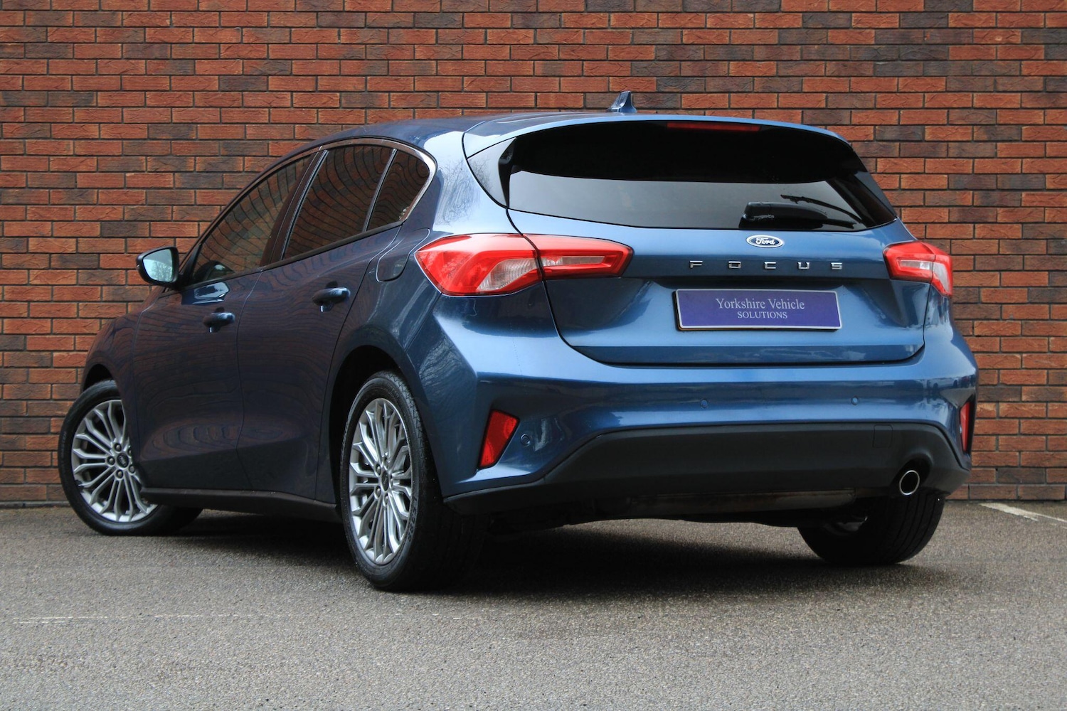 Used Ford Focus 2019 for sale - 76965303: Photo 3