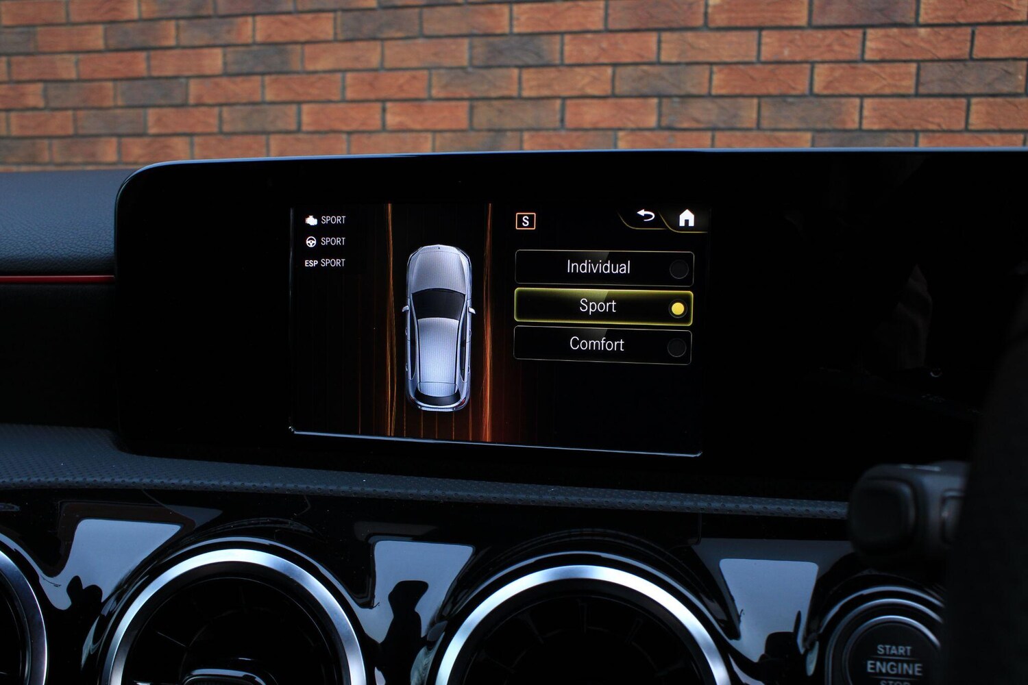 Used Mercedes-Benz A-Class 2019 for sale - 76619863: Photo 28