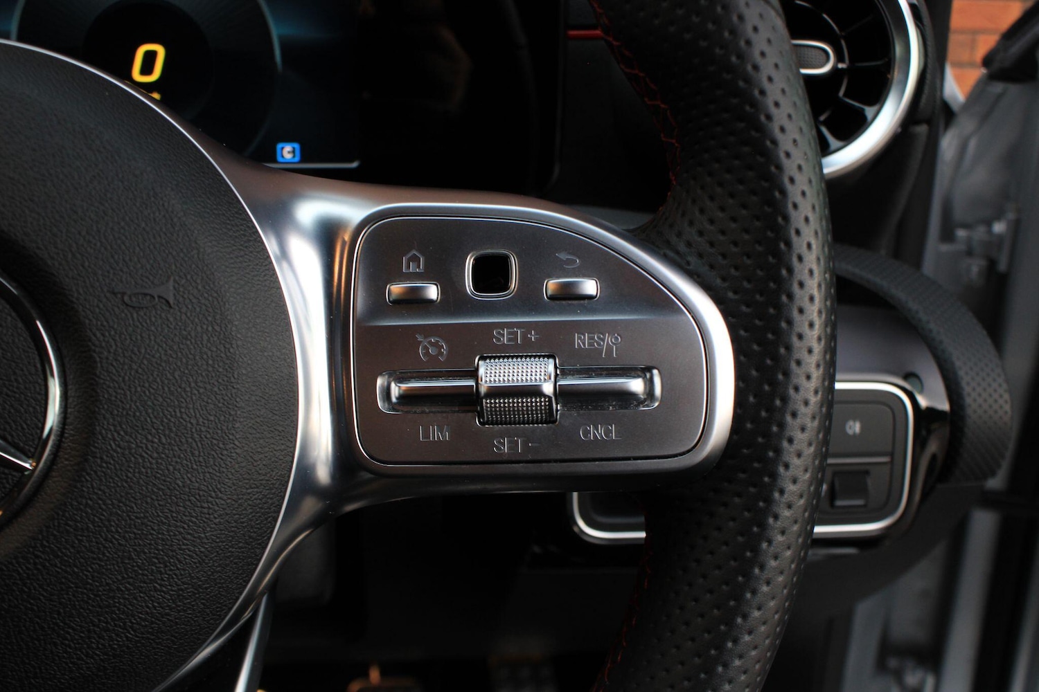 Used Mercedes-Benz A-Class 2019 for sale - 76619863: Photo 29