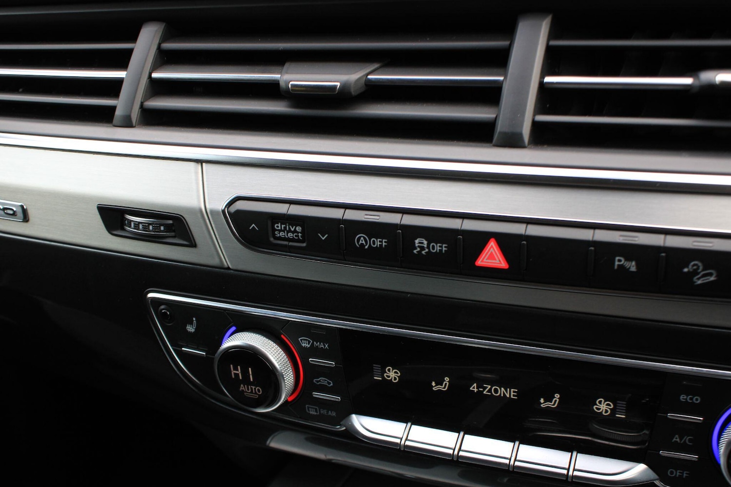 Used Audi Q7 for sale - 77305530: Photo 37