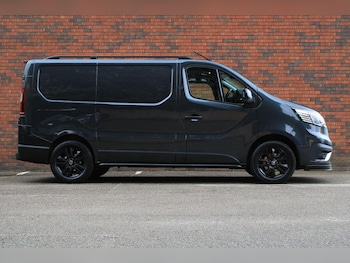 Used Renault Trafic 2022 for sale - 76472810: Photo