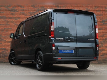 Used Renault Trafic 2022 for sale - 76472810: Photo