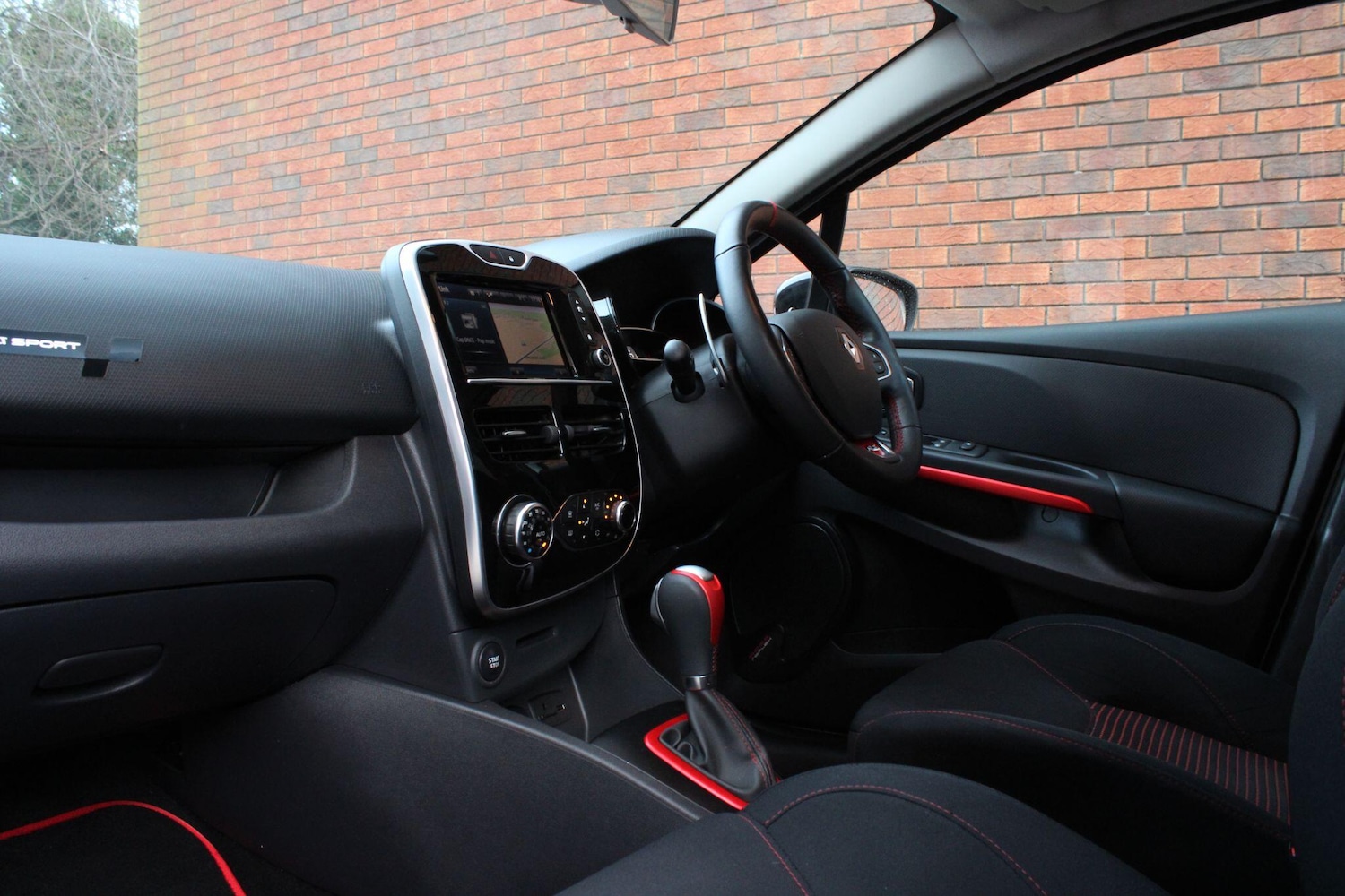 Used Renault Clio for sale - 77825255: Photo 19