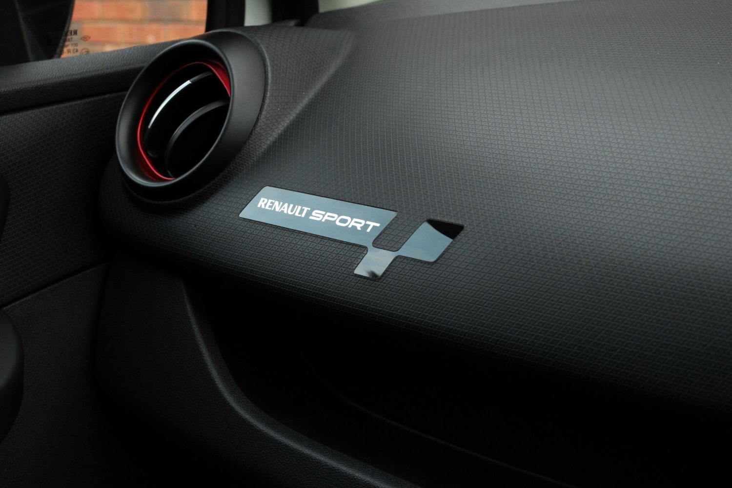 Used Renault Clio for sale - 77825255: Photo 29