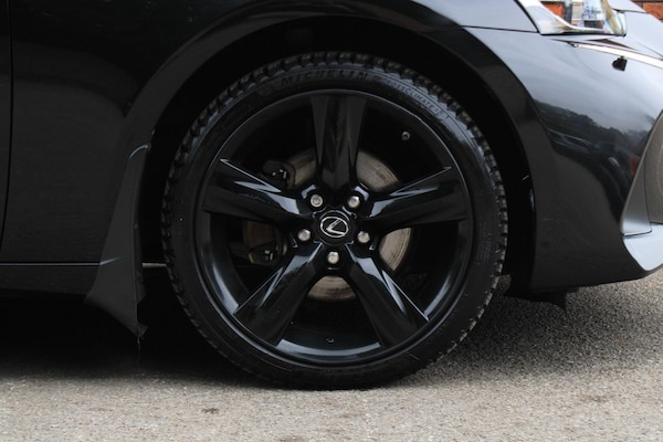 Used Lexus IS 2018 for sale - 76295504: Photo 12