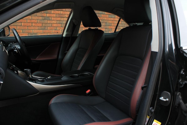 Used Lexus IS 2018 for sale - 76295504: Photo 16