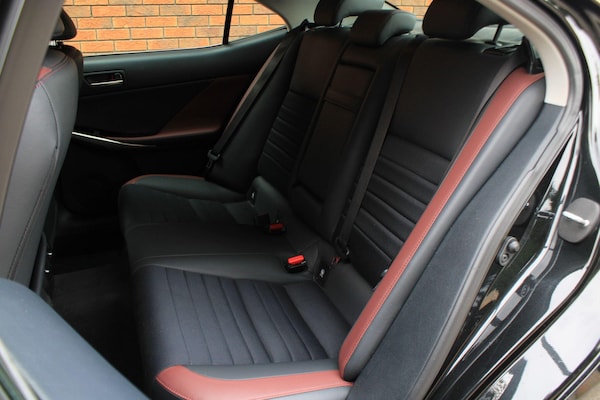 Used Lexus IS 2018 for sale - 76295504: Photo 19