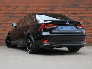 Used Lexus IS 2018 for sale - 76295504: Photo 3
