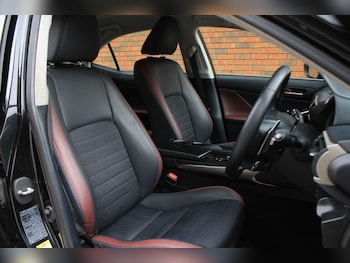 Used Lexus IS 2018 for sale - 76295504: Photo 4