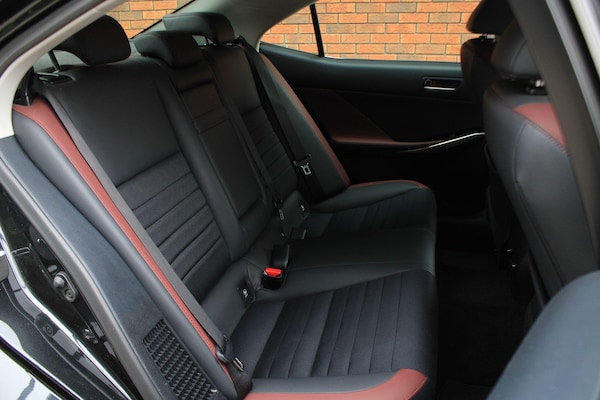 Used Lexus IS 2018 for sale - 76295504: Photo 8