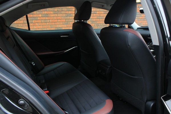 Used Lexus IS 2018 for sale - 76295504: Photo 9